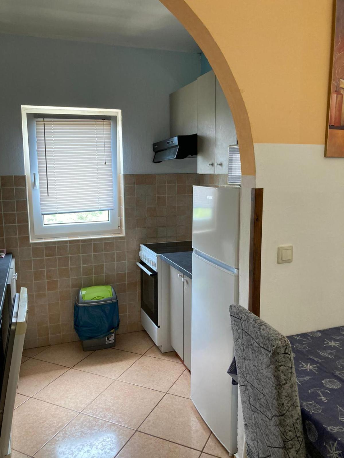 Apartman Perci Vrh Tar-Vabriga Exterior photo